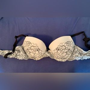 Victoria Secret Push Up Bra